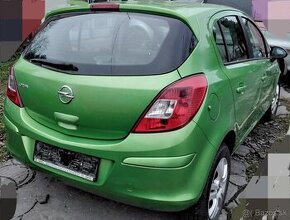 Opel Corsa D 1.2 2012 predám DVERE,  MOTOR A12XER,  PREVODOV