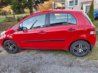 Toyota Yaris 1,33, 74 kW, 6 st. manuál