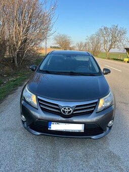 Toyota Avensis 2012 Diesel