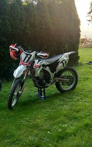 Yamaha yzf 450 2009