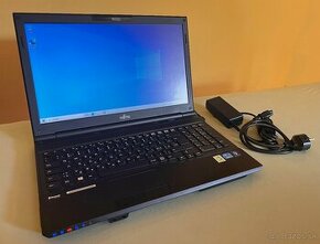 Fujitsu Lifebook / i5-3210M / 8GB RAM / 128GB SSD / 15.6"