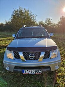 Nissan navara d40 - 1