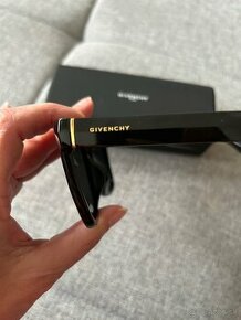 Okuliare Givenchy