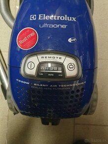 Predám  vysávač electrolux