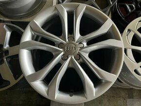 AUDI S6, TT RS ORIG. ALU KOLA R19, 9x19 ET 52, 5x112 (1015B)