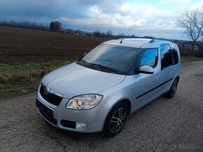 ŠKODA Roomster 1,6 benzín 106.275km TOP Stav