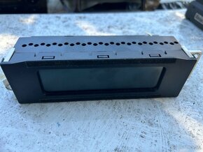 Peugeot 607 radio displej diely