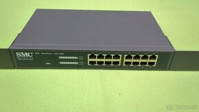 Switch SMC-EZ1016DT 16 portový, 100 Mbit