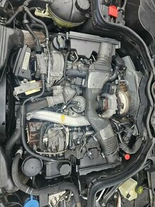 Motor  s prevodovkou Mercedes Benz 320 CDI