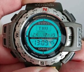 Casio Pro Trek PRT-40 WWF red