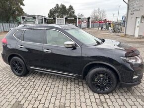 Nissan X-Trail Tekna 4x4 1.6 D