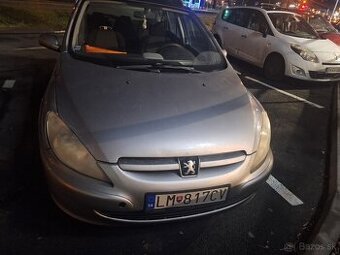 Peugeot 307