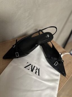 Zara sandale- Milano