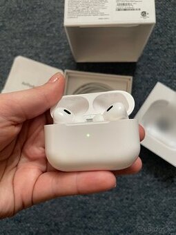 Airpods Pro 2nd generation with magsafe