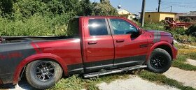 Dodge Ram 1500 5.7