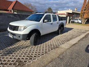 Nissan Navara D40