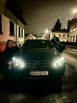 Mercedes Benz E 220 CDI BlueTEC A/T