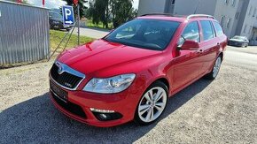 Škoda Octavia Combi 2.0 TDI CR DPF RS DSG