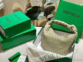 Bottega Veneta Jodie kabelka matcha green