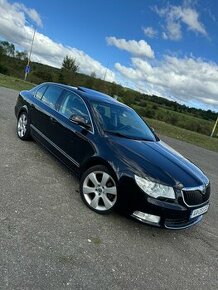 Škoda superb 2 2.0 tdi 125kw full  Webasto, šiber, F1 koža