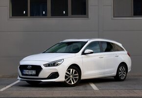 Hyundai i30 1.4i Family