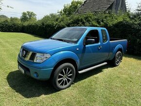 Nissan Navara D40