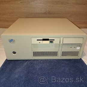 stary pocitac IBM PS/2 486DX 33mhz