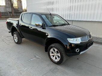 MITSUBISHI L200 2.5DI-D 131kw 4WD