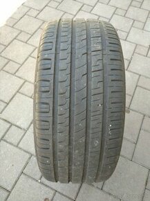 235/45R17Y Barum Bravuris 3