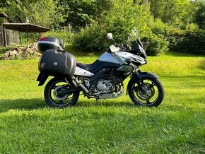 Suzuki Dl 650 Vstrom - 1