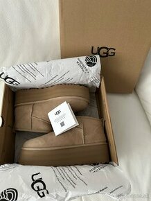 Ugg ultra mini platform