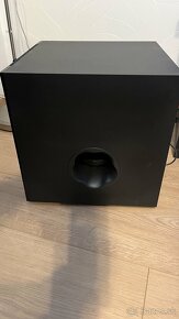 Sada Yamaha  subwoofer, center Pure acoustics, onkyo repro