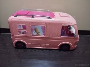 Barbie karavan