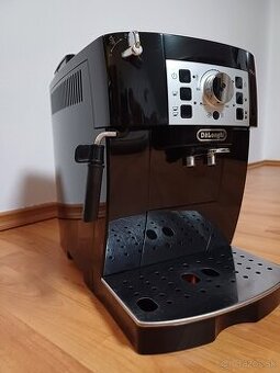 Kávovar  Delonghi