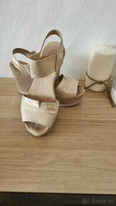 Damske sandale Sandra Pausini  na platforme
