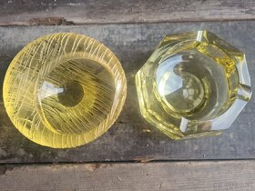 Predam stare hutné sklo retro popolníky 2ks žlte + 1ks - 1