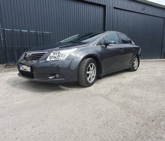 Toyota Avensis t27 2.0 D4D 177000km