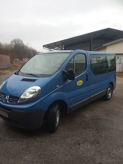 Renault TRAFIC - 1