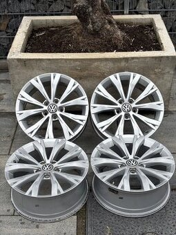 ✅5x112 r17 Montana Passat b8 tiguan - 1