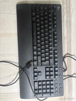 Klávesnica logitech g213