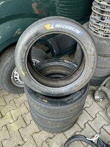 Slick Michelin Pilot Sport R - 1