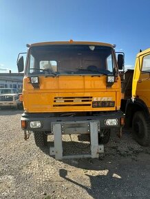 Liaz 4x4 nosic vymenitelnych nadstavieb - 1