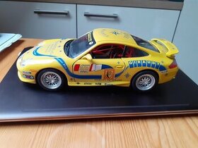 1:18 PORSCHE 911 CARRERA #22 a CABRIO , Bburago