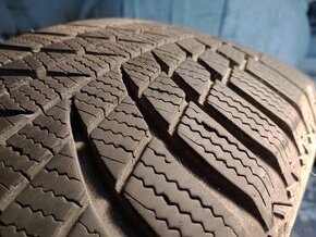 Predam 2ks pneu 185/65/r15 zimne 88T  Bridgestone