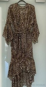 Šaty so vzorom geparda a bodkované šaty