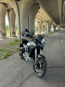 Predám Moto Guzzi V100 Stelvio