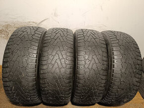 235/60 R18 Zimné pneumatiky Pirelli Ice Zero 4 kusy