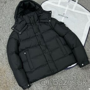 Bunda Moncler