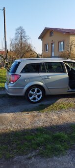 Opel astra h