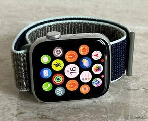 Apple Watch SE 44 Silver 2. Gen (nové, záruka 4.7.2025) - 1